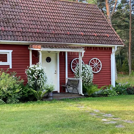 Puhkemaja Saunaga Hanson Vikendica