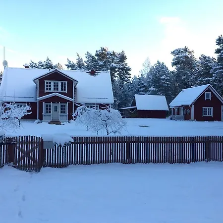 Puhkemaja Saunaga Hanson * Noarootsi